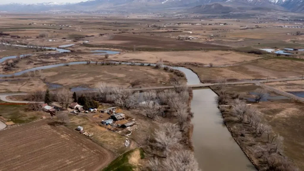 Cache County Farmland at Risk — How Development Could Change the Valley 1 Cache County Farmland at Risk
